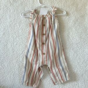Carters 0-3 mo romper
